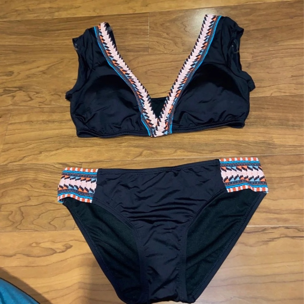 Kenneth Cole Bikini Set